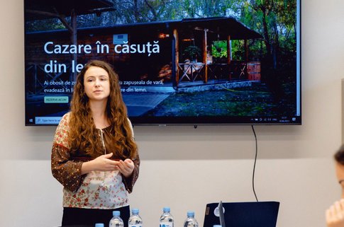 O tânără antreprenoare din Moldova aduce inovație digitală în turismul rural cu suportul UE